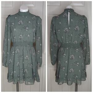 Forever 21 smocked floral peasant mock neck ruffle dress sz M